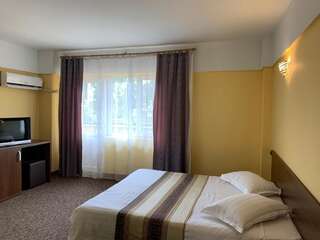 Отель Hotel Mario Эфорие-Норд Двухместный номер с 1 кроватью и балконом-16